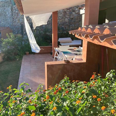Villasimius Il Patio Sul Porto Eksteriør bilde